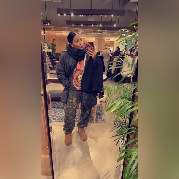 JypsyJ - Picture 5 of 11